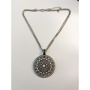 Park Lane Rhinestone Silver Tone‎ Necklace EUC 18" Pendant